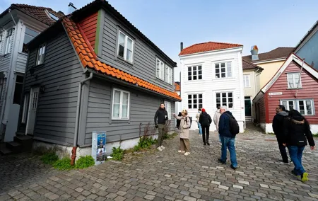 Scenic Bergen: Port to Port History, Alleys, & Bryggen Walk