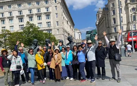 Private Early Bird Tour Liverpool City Intro & Beatles Highlights