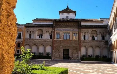 Alcázar and Cathedral of Seville in Italian