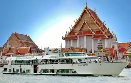 Heritage Tour in Ayutthaya by Cruise