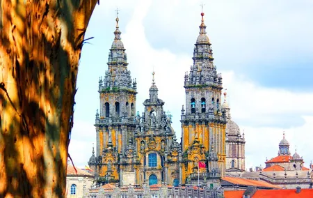 Old Town of Santiago de Compostela Walking Tour