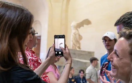 Louvre Museum Must-Sees Semi-Private Guided Tour