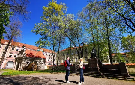 Vilnius Old Town and Užupis Republic - Private Walking Tour