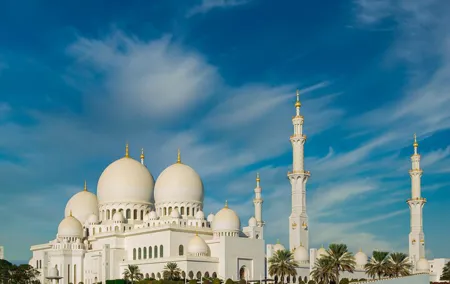 Full-Day Abu Dhabi Adventure City Tour