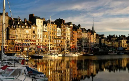 Rouen and Honfleur Full Day Private Tour from Paris