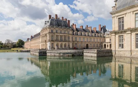 Château de Fontainebleau Private Tour from Paris with Entry Fee