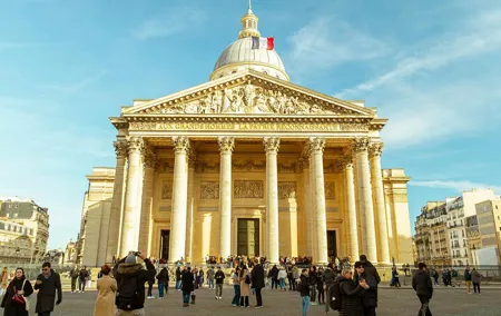 Tour of Panthéon and Luxembourg Gardens in Paris