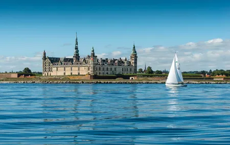 Cathedral ,Viking ships Tour, Palace and Castle (April)