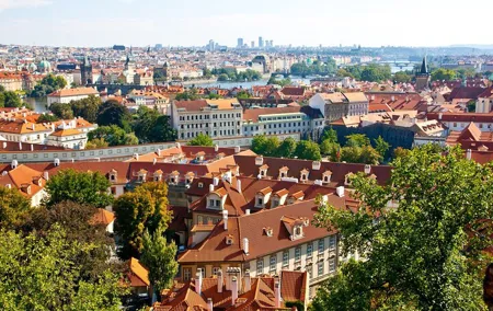 Prague Exclusive 3 Hour Private Tour with Car