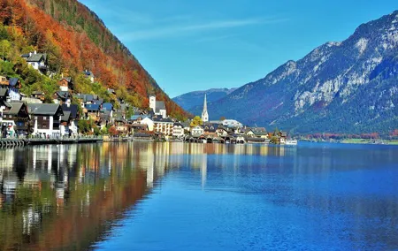 Christmas Markets Tour with St.Gilgen + St.Wolfgang + Hallstatt