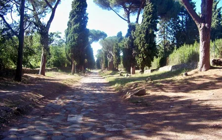 Rome Private Sightseeing and Catacombs Underground Group Tour with Transfer