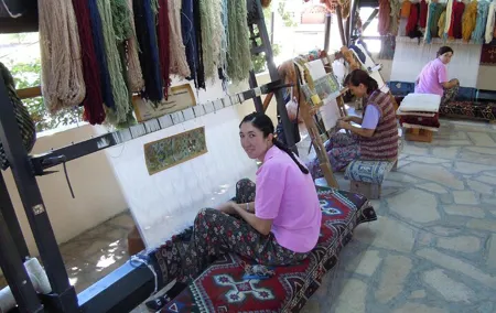 Istanbul Carpet Shopping Tour Direct from the Largest Wholesaler