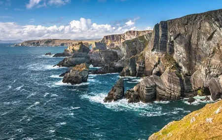 Ring of Kerry & Killarney tour departing from Cork City. Guided. Full Day.