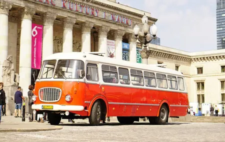 Warsaw City Sightseeing in a Retro Bus for Groups