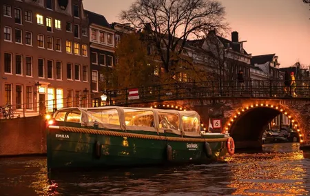Amsterdam Evening (Sunset) Canal Cruise with optional drinks