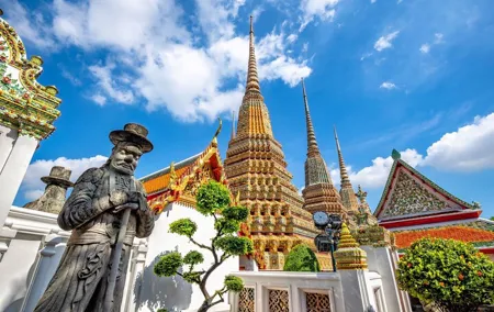 Half Day City Temples and Grand Palace with Halal Buffet Lunch