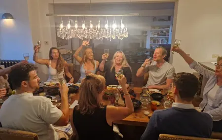 Charming British Dinner in Hampstead Heath Home in London