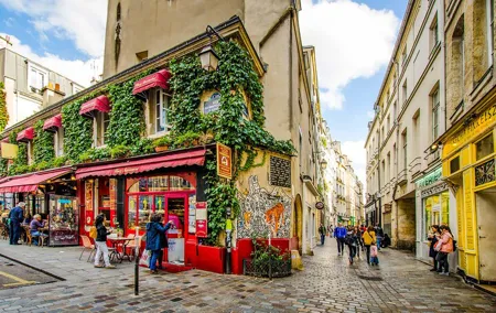 Marais Quarter Paris Tour with Audioguide on your Smartphone