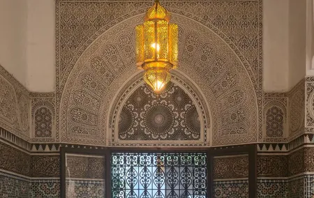 Paris Guided Tour of the Grand Mosque and Secret Gardens
