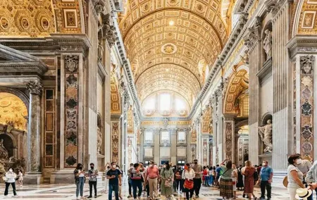 St. Peter's Basilica Walking Tour with Tour Guide