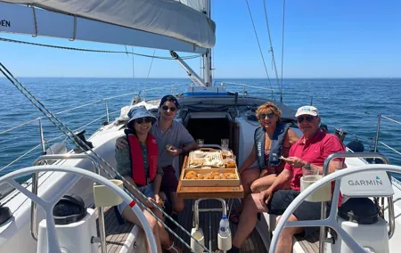 Boat Tour in Lisbon with Wine on a Luxury Yacht