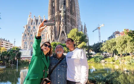Private Sagrada Familia Guided Tour with Skip the Line Ticket