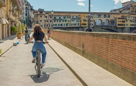 Explore Florence by E-Bike Tour with Gelato & Optional Lunch
