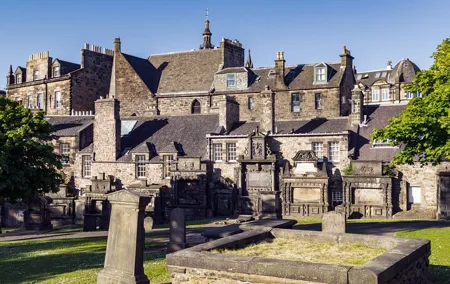 Greyfriars Kirkyard and Edinburgh Castle Private Guided Tour