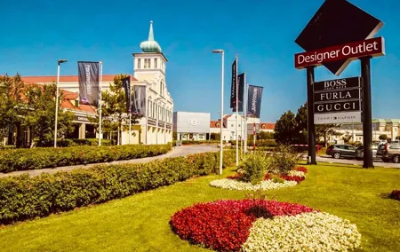 Parndorf Designer Outlet – Private Shopping Trip from Vienna