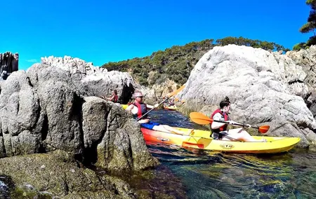 Private Tour - Trekking & Kayak along the spectacular Costa Brava