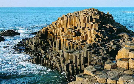 Private Tour - Giants Causeway & 2 Stop Tour