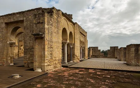 Guided tour of Medina Azahara with transfer from Córdoba