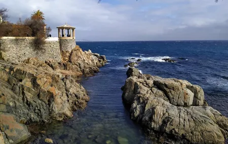 Hidden paths of Costa Brava