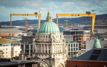 Private Day Trip from Dublin, Belfast City Day Tour