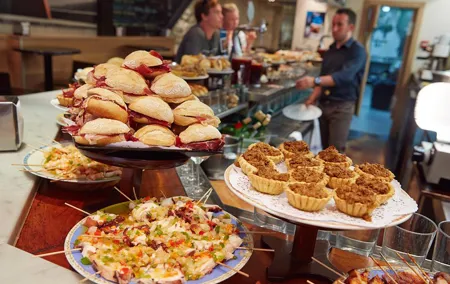 Pamplona pintxo tasting paired with Spanish wines small group tour