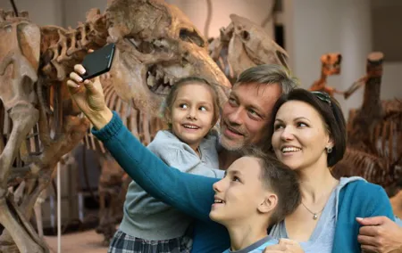 Dinosaurs Family Tour in the Natural History Museum of Paris