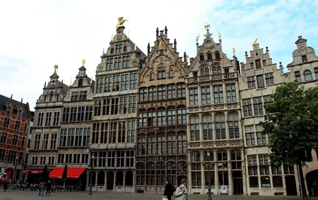 Day Trip to Antwerp and Ghent with the Atomium