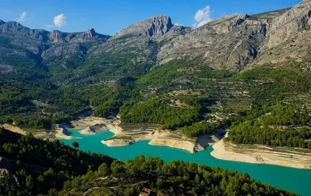 Guadalest and Altea Day Trip from Alicante or Benidorm