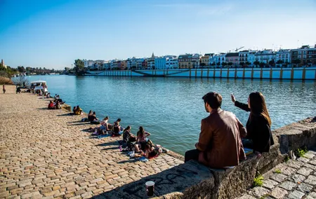 2-Day Seville Tour from Granada with Royal Alcazar Palace, Seville Cathedral and Flamenco Show