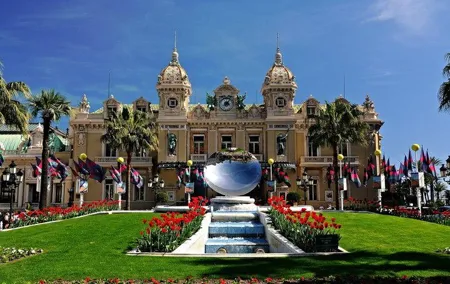 Seacoast view & Monaco, Monte-Carlo Full Day Shared Tour from Nice