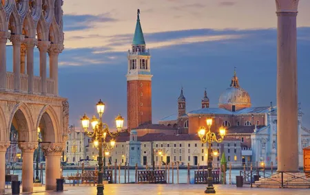 Venice Experience in St. Mark's Basilica with Panoramic Terrace