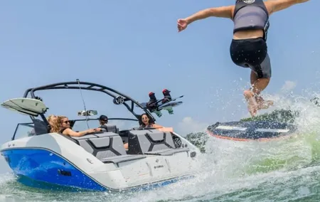 Surf High Experience in Dubai
