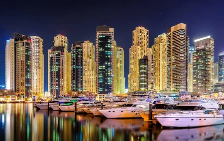 Dubai : Marina Luxury Yacht with Breakfast & Photography