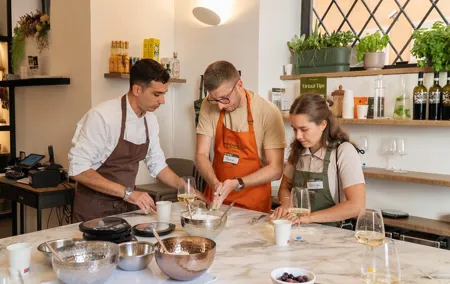 Italian Classics: Pizza, Ravioli & Gelato Cooking Class in Rome