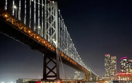 San Francisco City Lights Sail