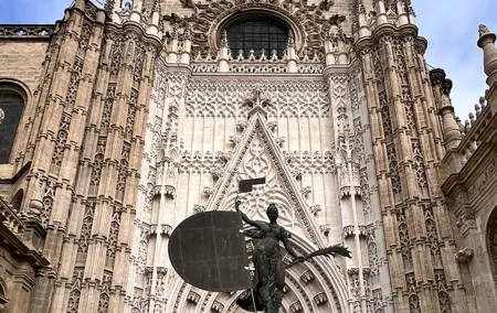 9-Day Spain Highlights Tour: Barcelona, Madrid, Granada, Seville