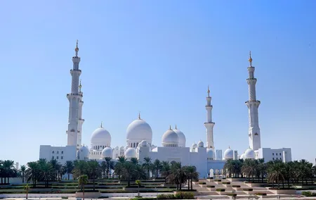 Abu Dhabi City Tour with Lunch