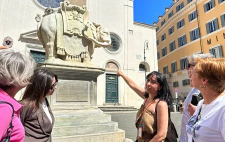 Rome Early Morning Walking Tour with Local Guide and No Crowds