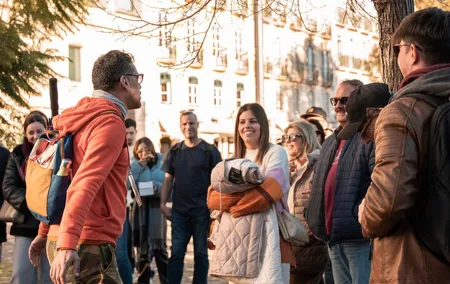 Alfama Tour in Lisbon Old Town