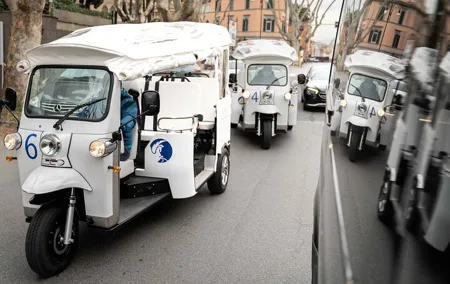 Private Tuk Tuk Tour in Rome